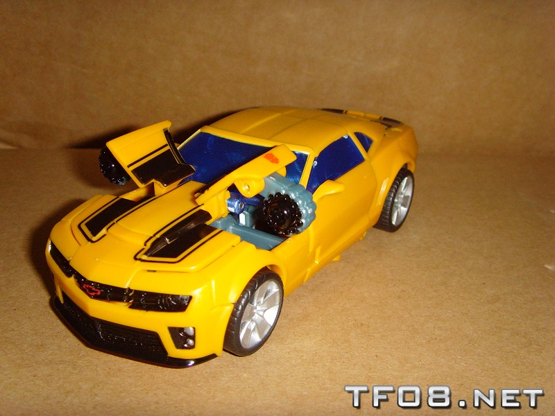 bumblebee from transformers. Transformers 3 - New Barricade
